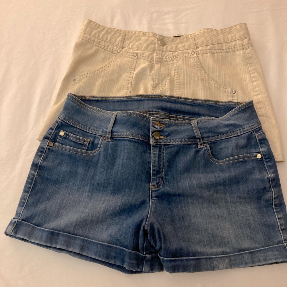 Two pairs of shorts size 10